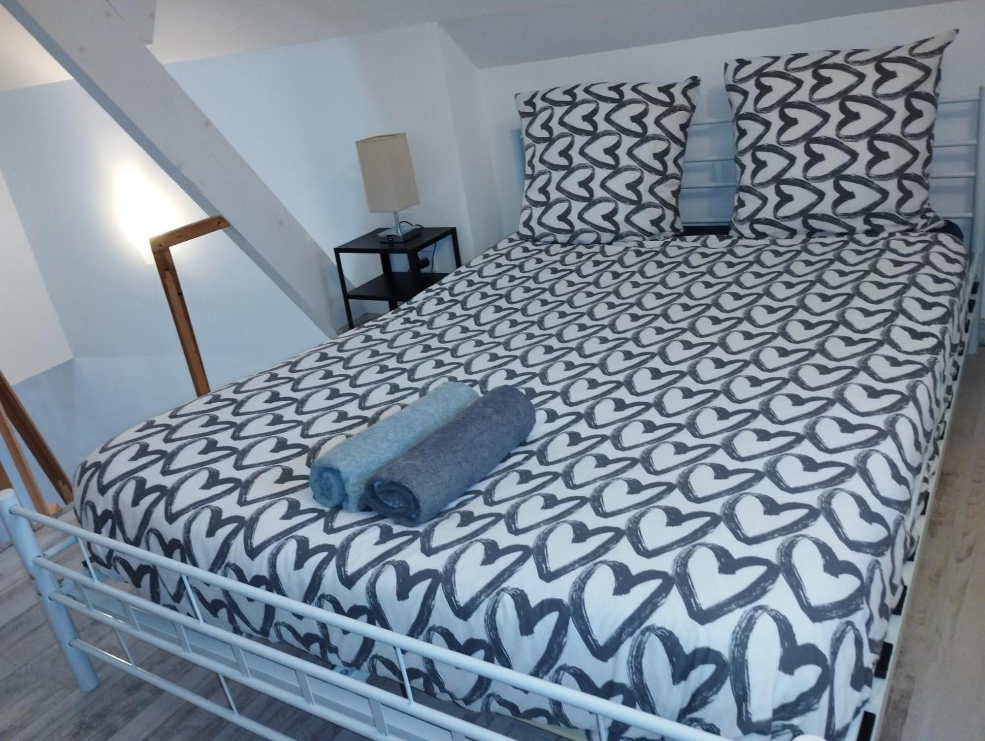 Appartement 1, Jardin, Collation, 5 Min De L'Aeroport Cdg 勒梅尼尔阿姆洛 外观 照片